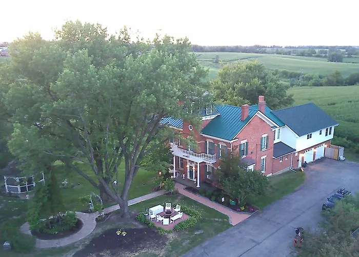 Cloran Mansion Bed & Breakfast Galena