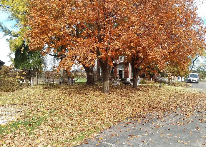 Cloran Mansion Bed & Breakfast Galena