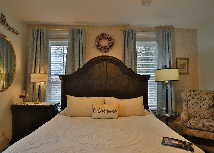 Cloran Mansion Bed & Breakfast Galena