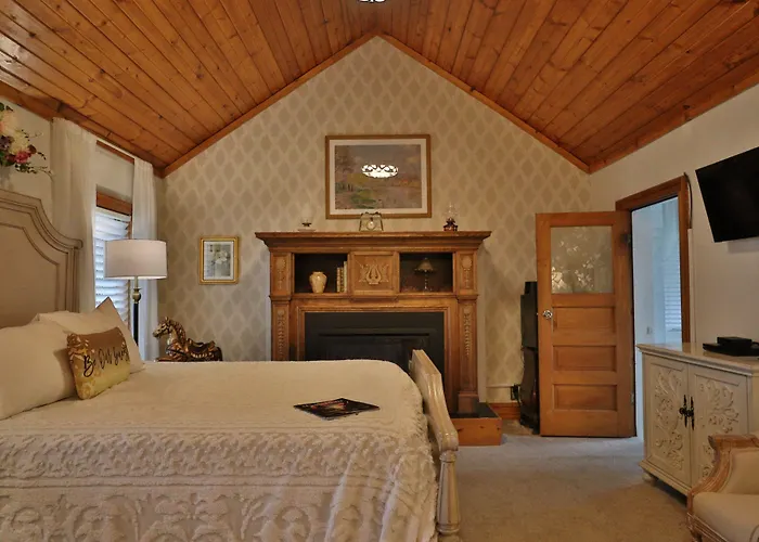Bed & Breakfast Cloran Mansion 3*