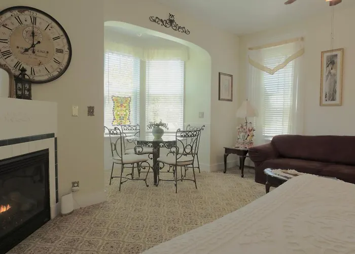 Bed & Breakfast Cloran Mansion